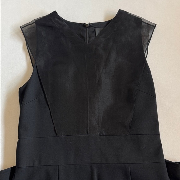 Elegant Black Sheer Overlay Cushnie et Ochs dress - Sz 8 - Picture 10 of 11